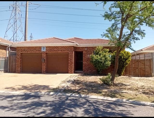 3 bed property to rent in KUILS RIVER